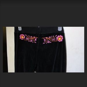 Bejeweled back velour sweatpants w embroidery